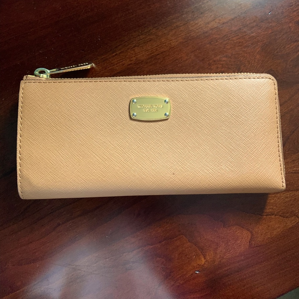 Large Michael Kors wallet